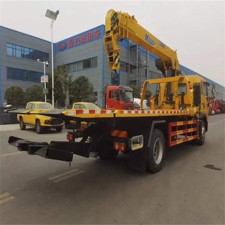 阳江镇附近小随车吊出租电话，轻松解决搬运烦恼