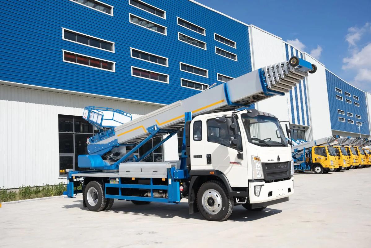 阳江镇出租云梯车高空作业车 建筑垃圾搬运